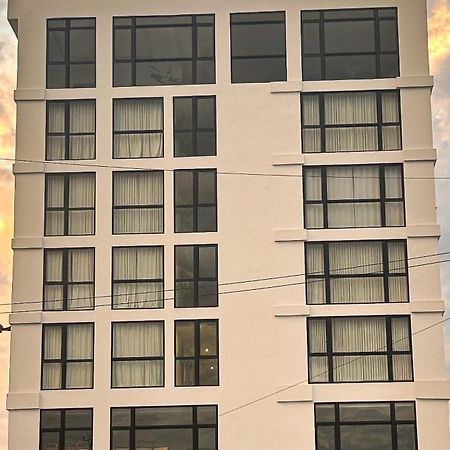 Zara Hotel أنتاناناريفو المظهر الخارجي الصورة